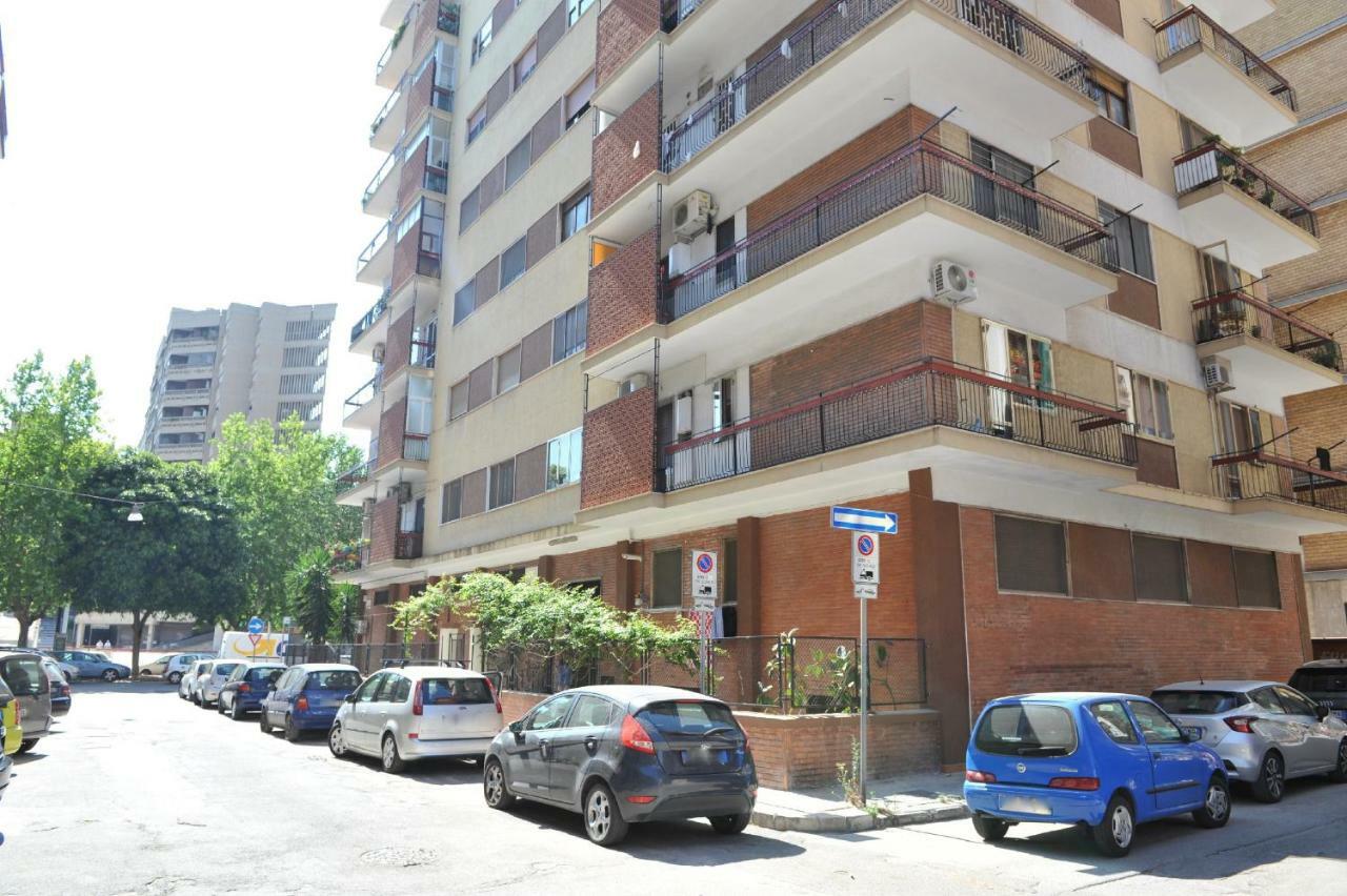 Casa vacanza Sarahouse Taranto Esterno foto