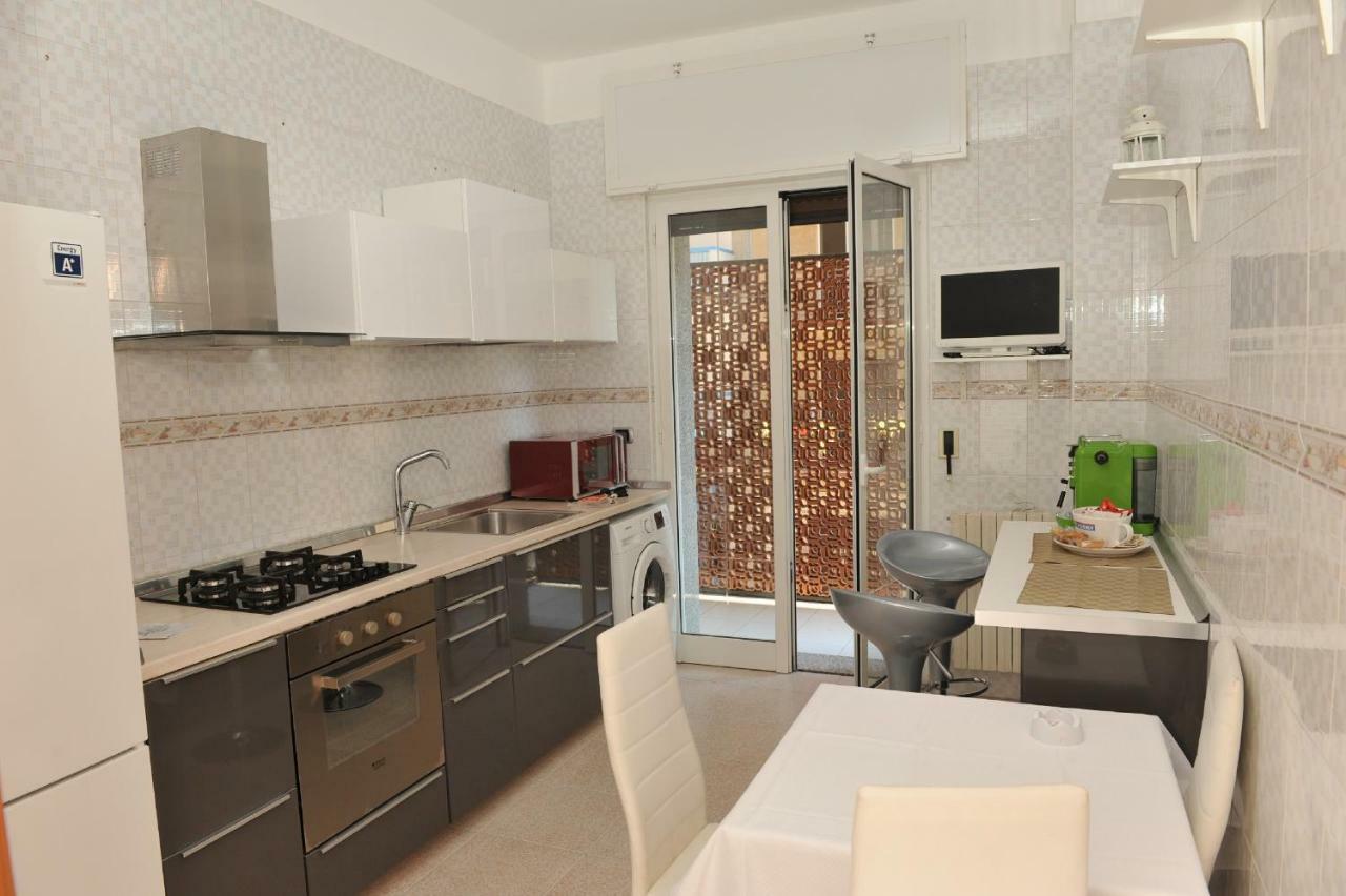 Casa vacanza Sarahouse Taranto Esterno foto
